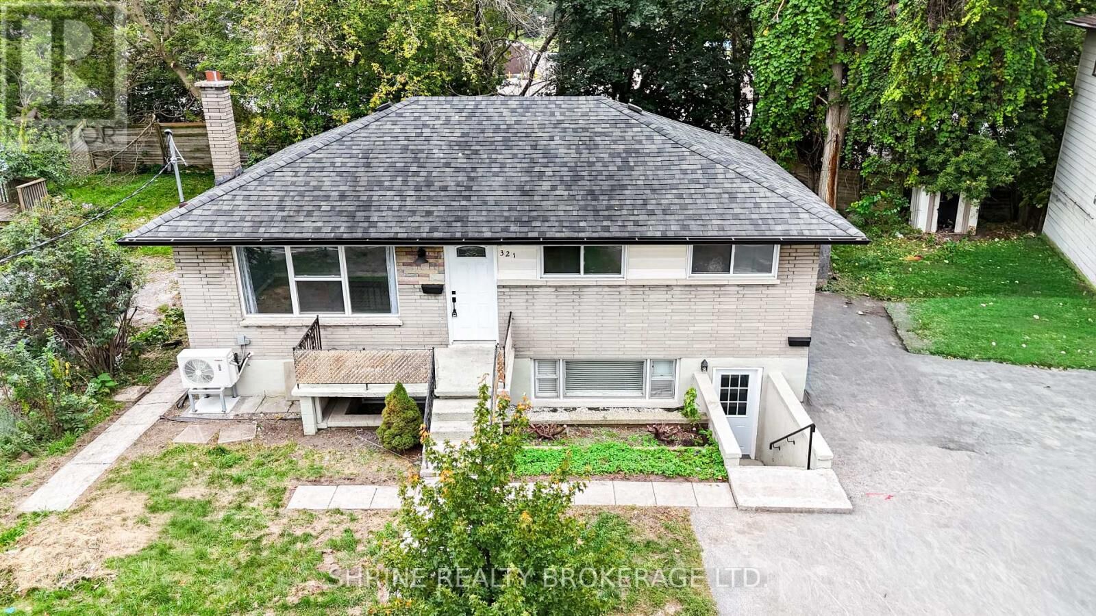 Property Photo:  321 Salisbury Street Upper Unit  ON N5Y 3A8 