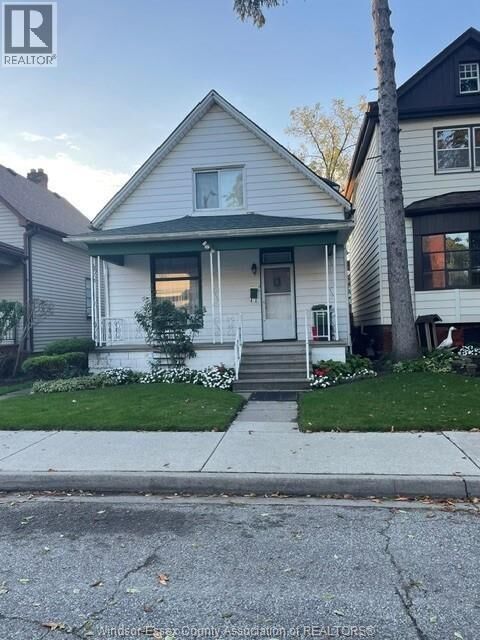 Property Photo:  455 Vera Place  ON N9A 5W4 