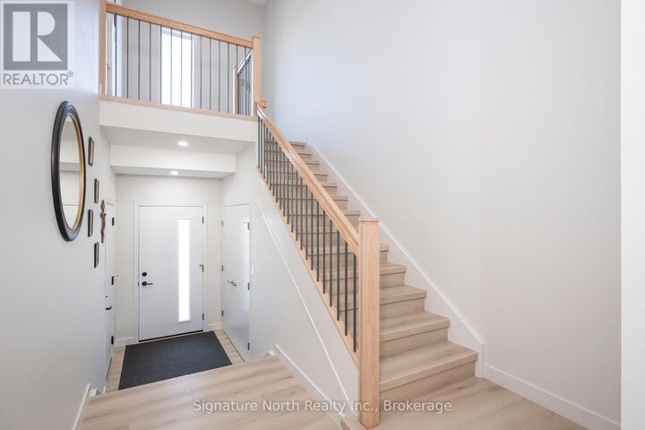 Property Photo:  836 Weiler Boulevard  ON P7C 0A7 