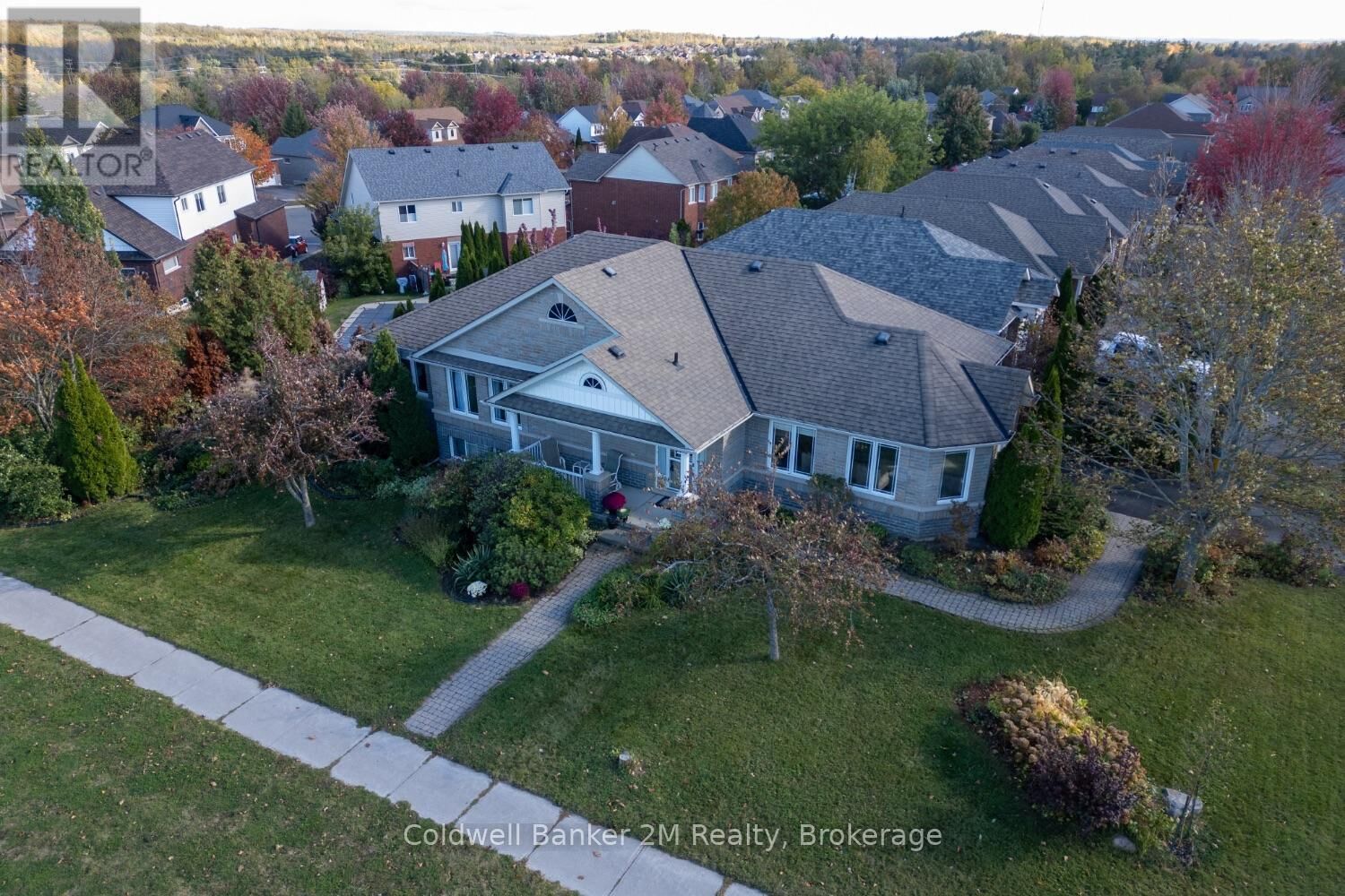 Property Photo: 504 Settler's Ridge Northwest ON K9L 2A6