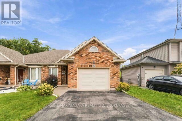 Property Photo: 50 Shipview Court ON L3B 0A7