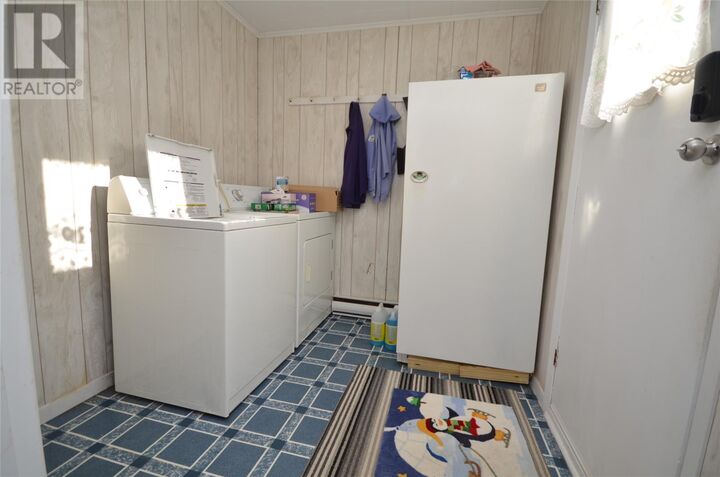 Property Photo:  33 Ledrew's Road  NL A1X 3B9 