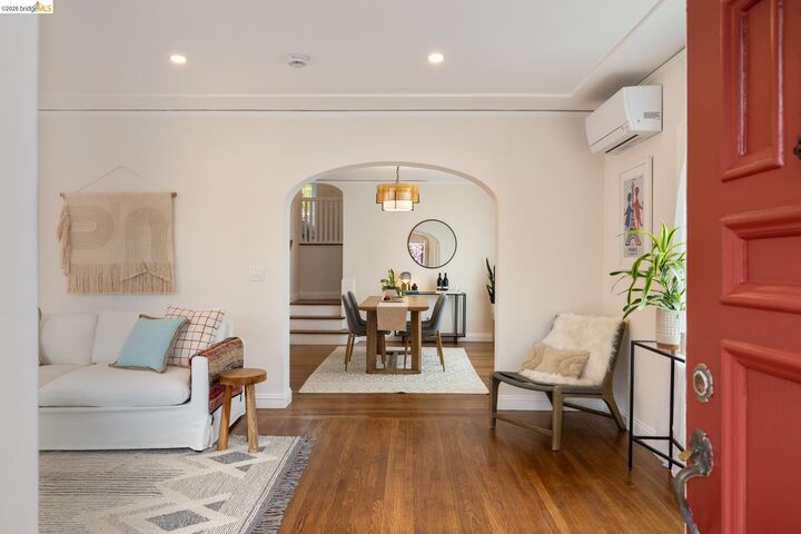 Property Photo:  1221 Curtis St  CA 94706 