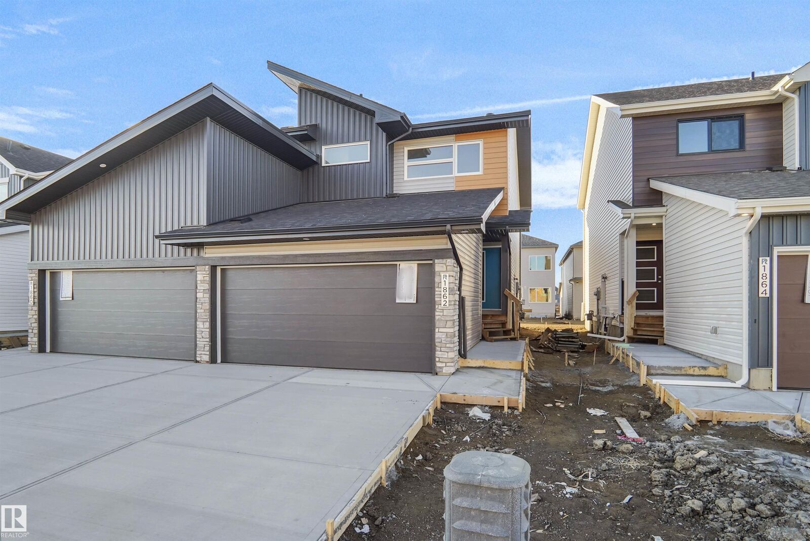 Property Photo:  1862 187 Street NW  AB T6M 3N7 