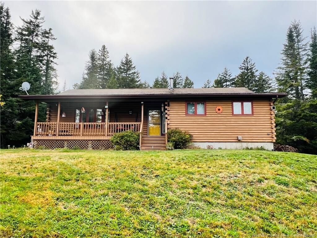 Property Photo:  4 Wright Lane  NB E5H 1M1 