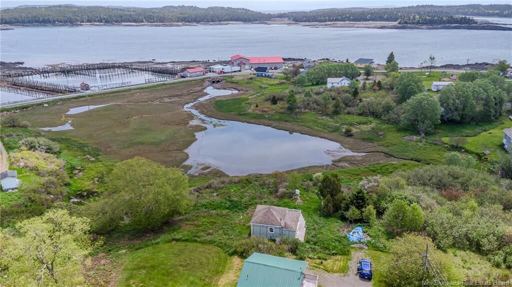 Property Photo:  15 Fundy View Drive  NB E5C 2X8 