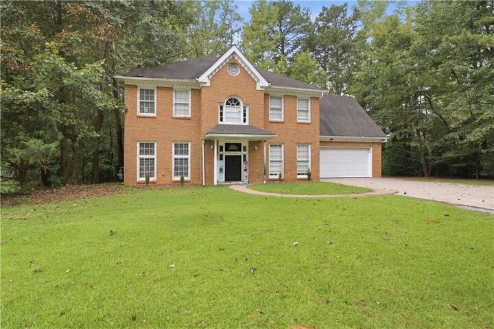 Property Photo:  2001 Amherst Lane SE  GA 30094 