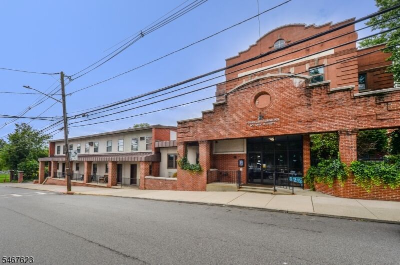 Property Photo:  50 May St 112  NJ 07506 