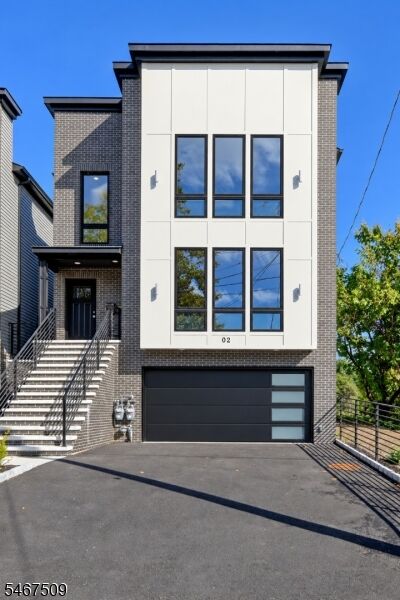 Property Photo:  2 Cleveland St 2  NJ 07109 