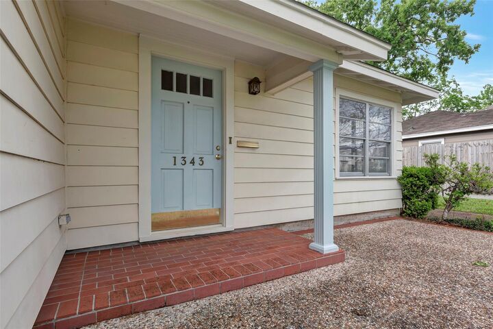 Property Photo:  1343 Gardenia Drive  TX 77018 