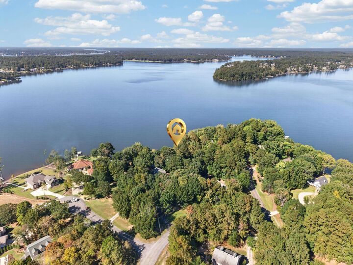 Property Photo: 265 E River Bend Drive GA 31024