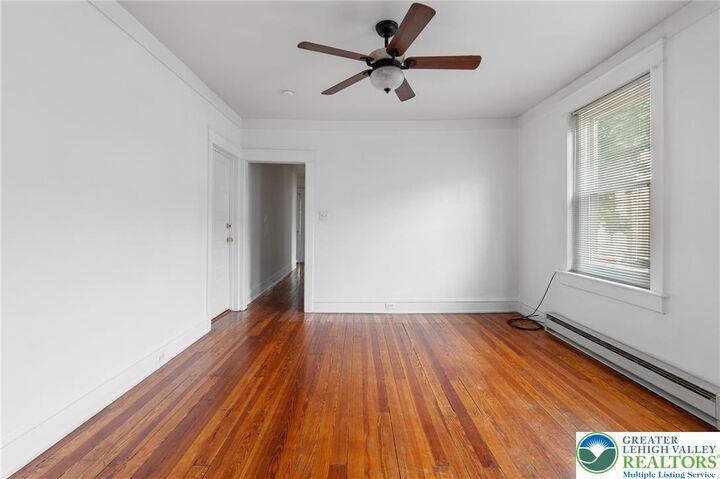 Property Photo: 728 E 6th Street 2 PA 18015