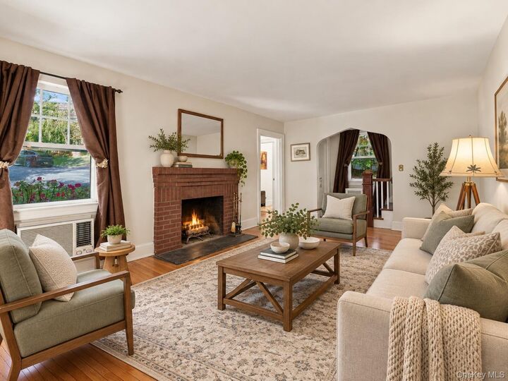 Property Photo:  34 General Heath Avenue  NY 10603 
