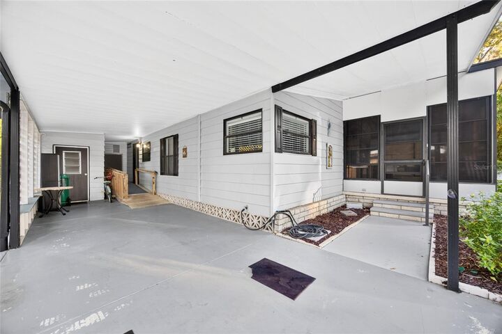 Property Photo:  305 S Timber Trail  FL 34785 