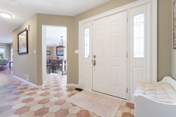 Property Photo:  1304 Shire Circle 4  IL 60067 