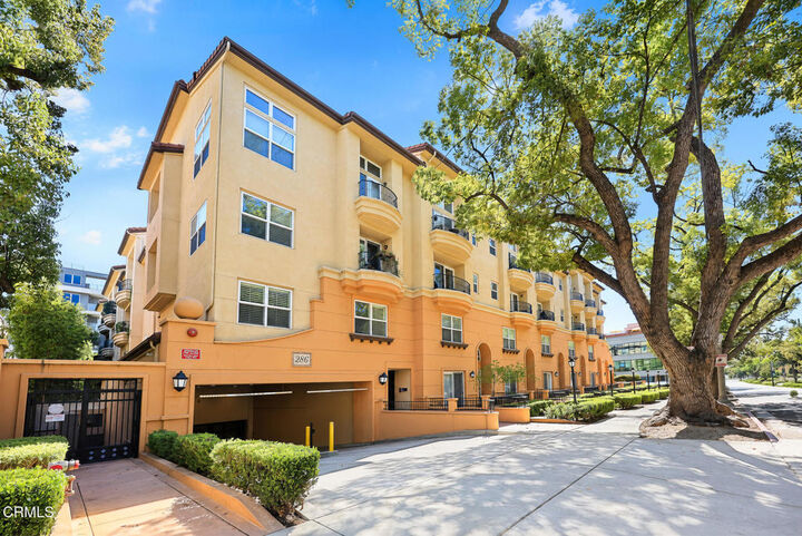 Property Photo: 286 N Madison 314 CA 91101
