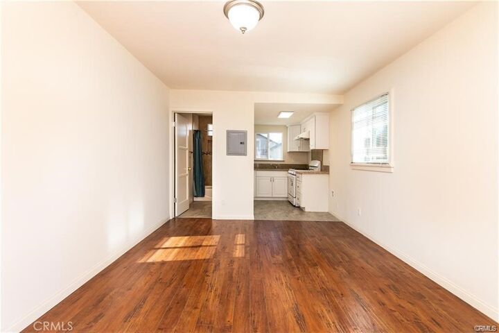 Property Photo: 229 N Mayflower CA 91016