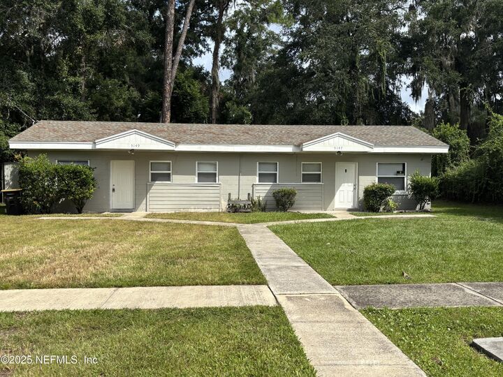 Property Photo: 5147 107th Street FL 32244