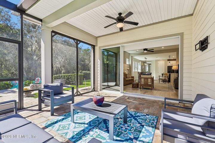 Property Photo: 393 Pioneer Village Drive FL 32081