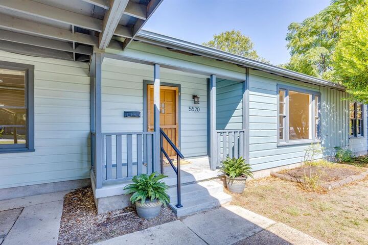 Property Photo:  5520 Asbury Drive  TX 76114 