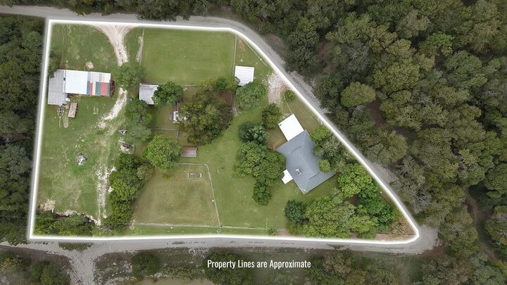 Property Photo:  140 Kucker Lane  TX 76627 