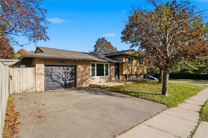 Property Photo:  170 Sunset Boulevard  ON N1S 4L8 