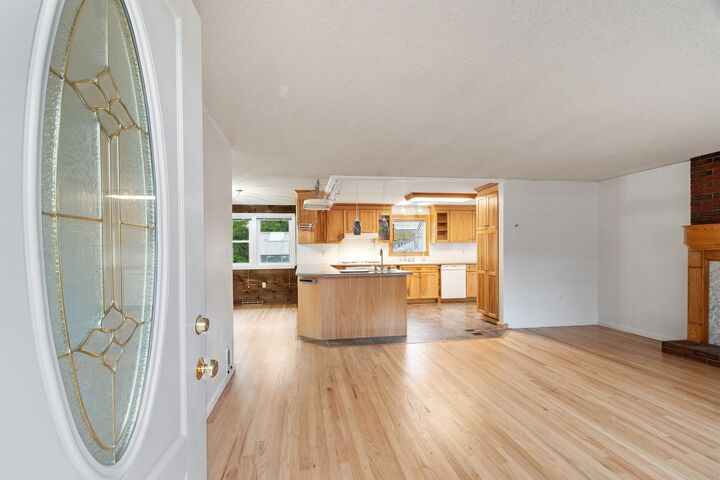 Property Photo:  22 Doral Dr  MA 01863 