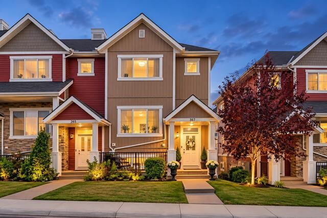 Property Photo:  367 Nolancrest Heights NW  AB T3R 0Z9 