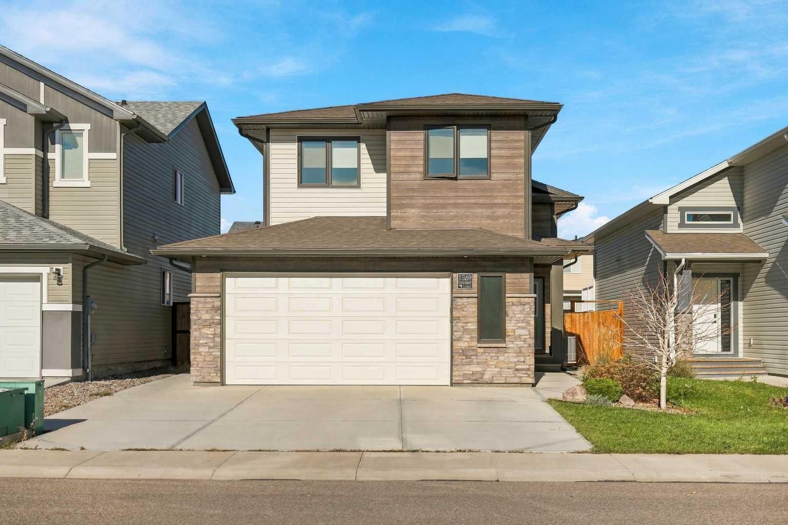 Property Photo:  1369 Pacific Circle W  AB T1J 5V3 