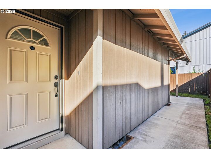 Property Photo:  14110 SW 80th Ct  OR 97224 