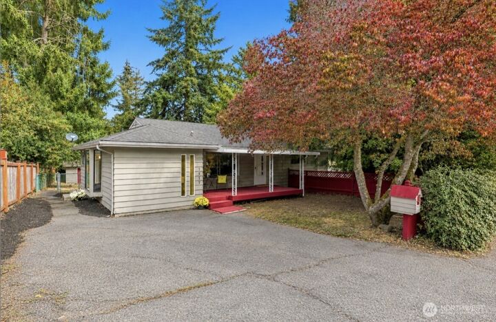 Property Photo: 7815 227th Place SW WA 98026