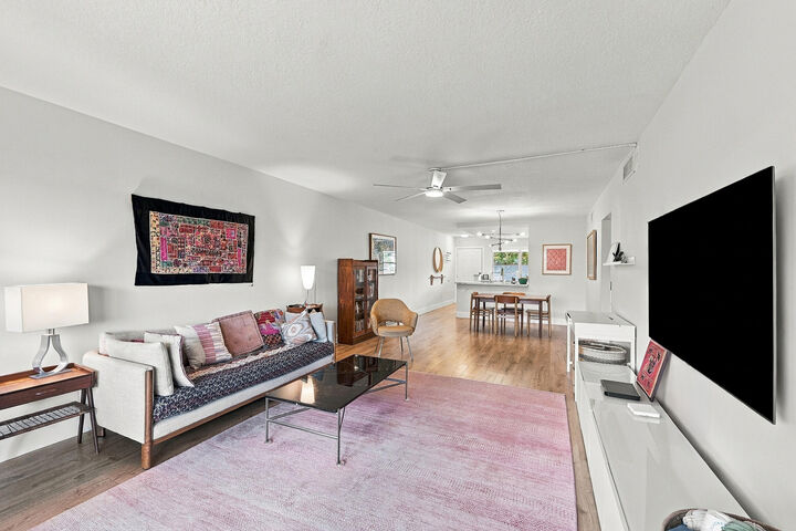 Property Photo:  2802 Victoria Way Way J1  FL 33066 