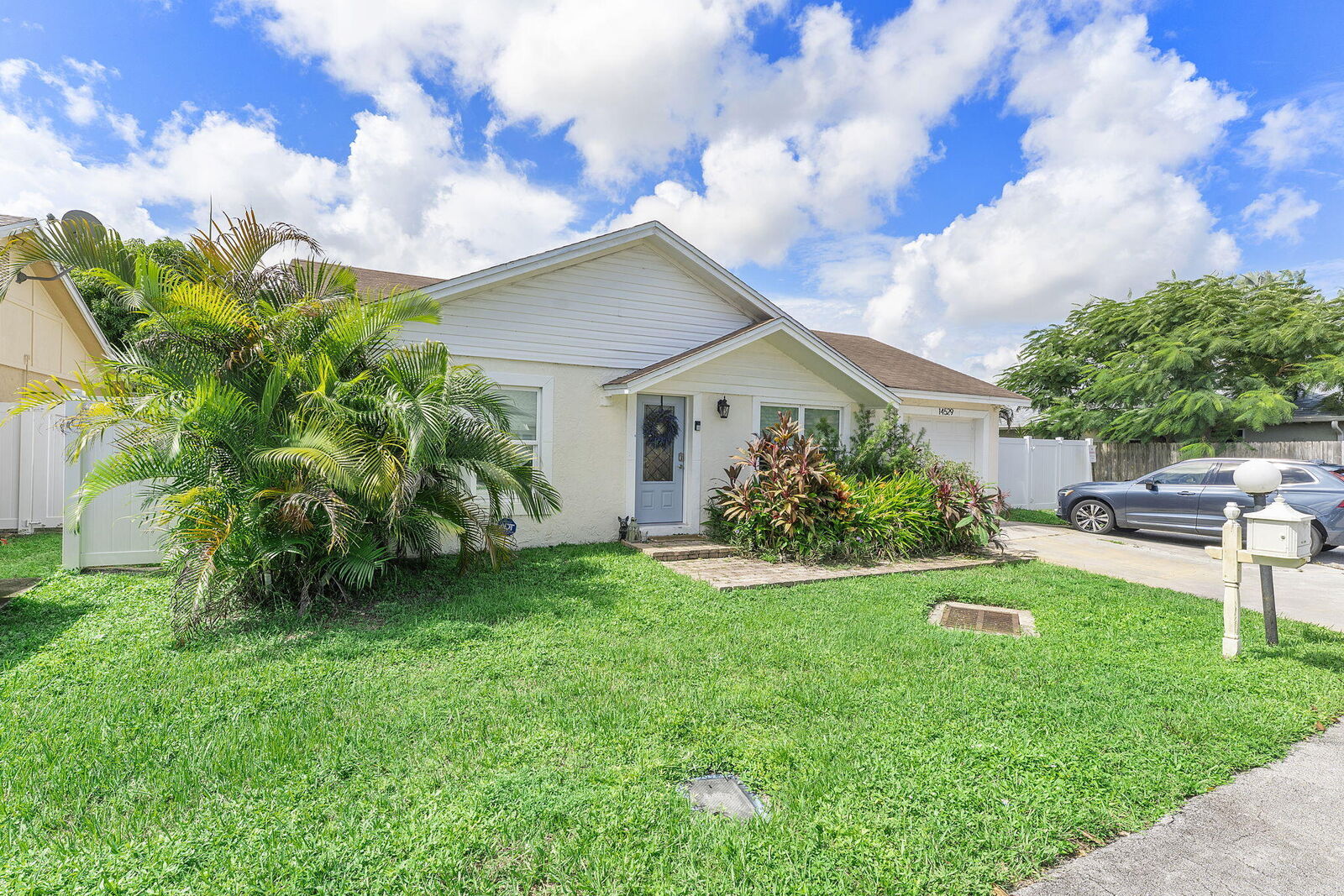 Property Photo: 14529 Sunset Pine Drive FL 33445