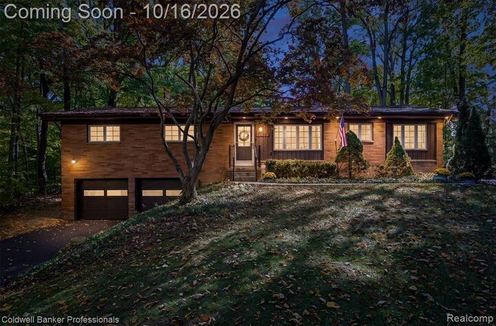 Property Photo:  47751 Ann Arbor Road W  MI 48170 
