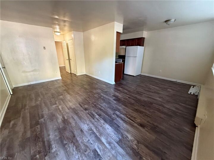 Property Photo:  4907 E Princess Anne Rd 1  VA 23502 