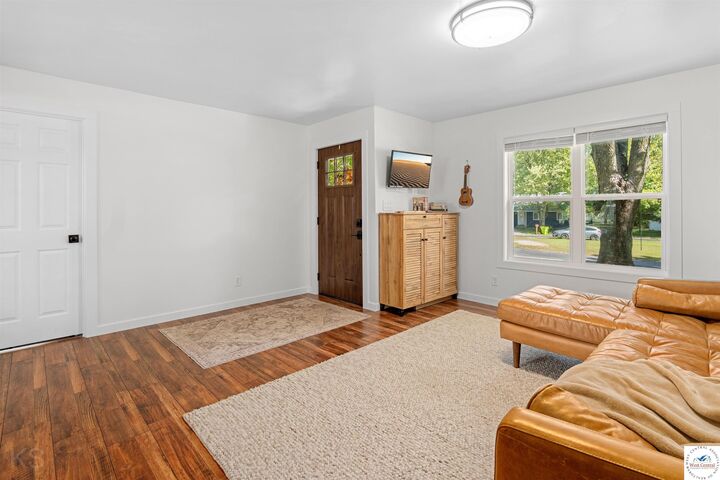 Property Photo: 2810 Wesley MO 65301