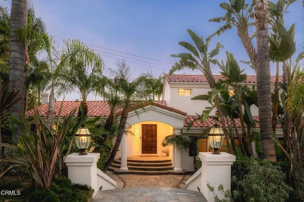 Property Photo: 1249 Colina Vista CA 93003
