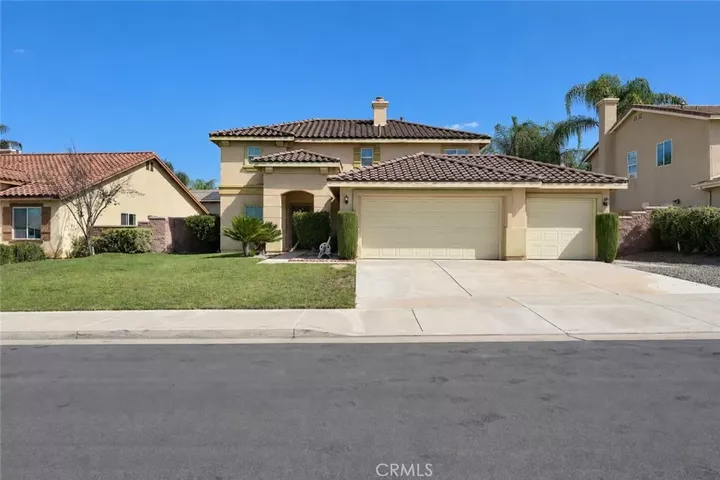 Property Photo: 33124 Aquamarine Circle CA 92584
