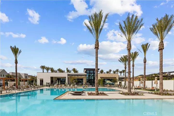 Property Photo: 190 Tivoli CA 92630