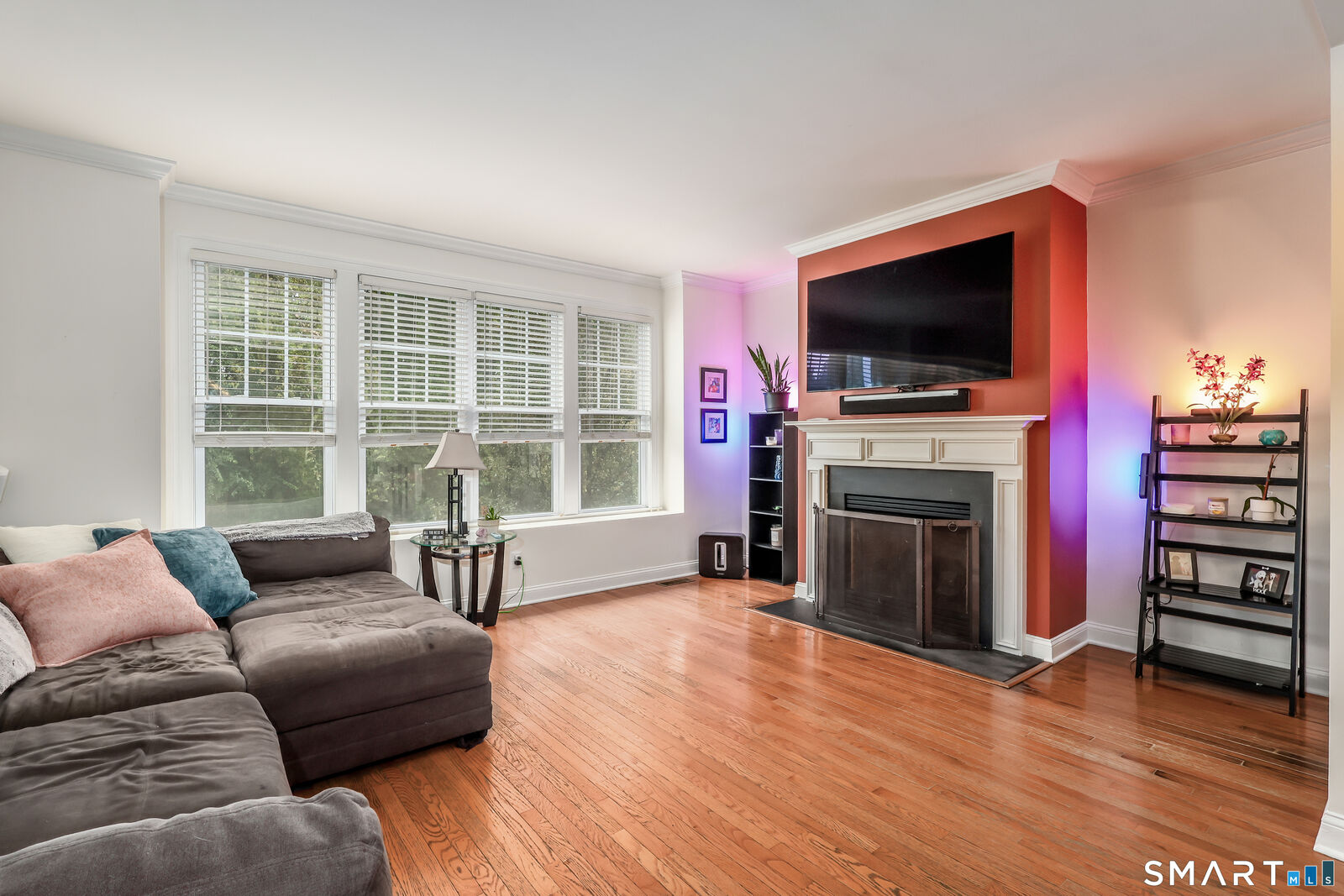 Property Photo:  7 Lawrence Avenue 7  CT 06810 