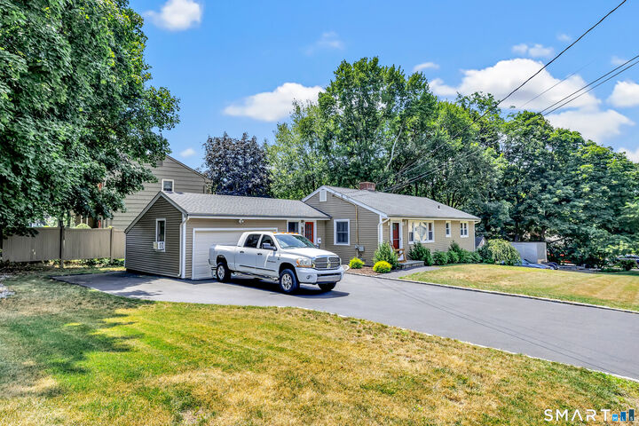 Property Photo:  235 Overland Drive  CT 06614 