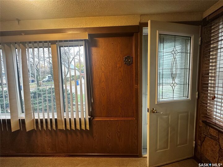Property Photo:  513 5th Avenue SE  SK S4H 1Y7 