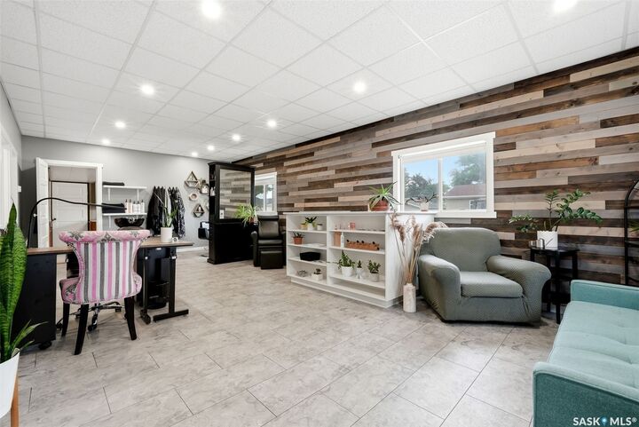 Property Photo:  210 Byron Street  SK S0G 4P0 