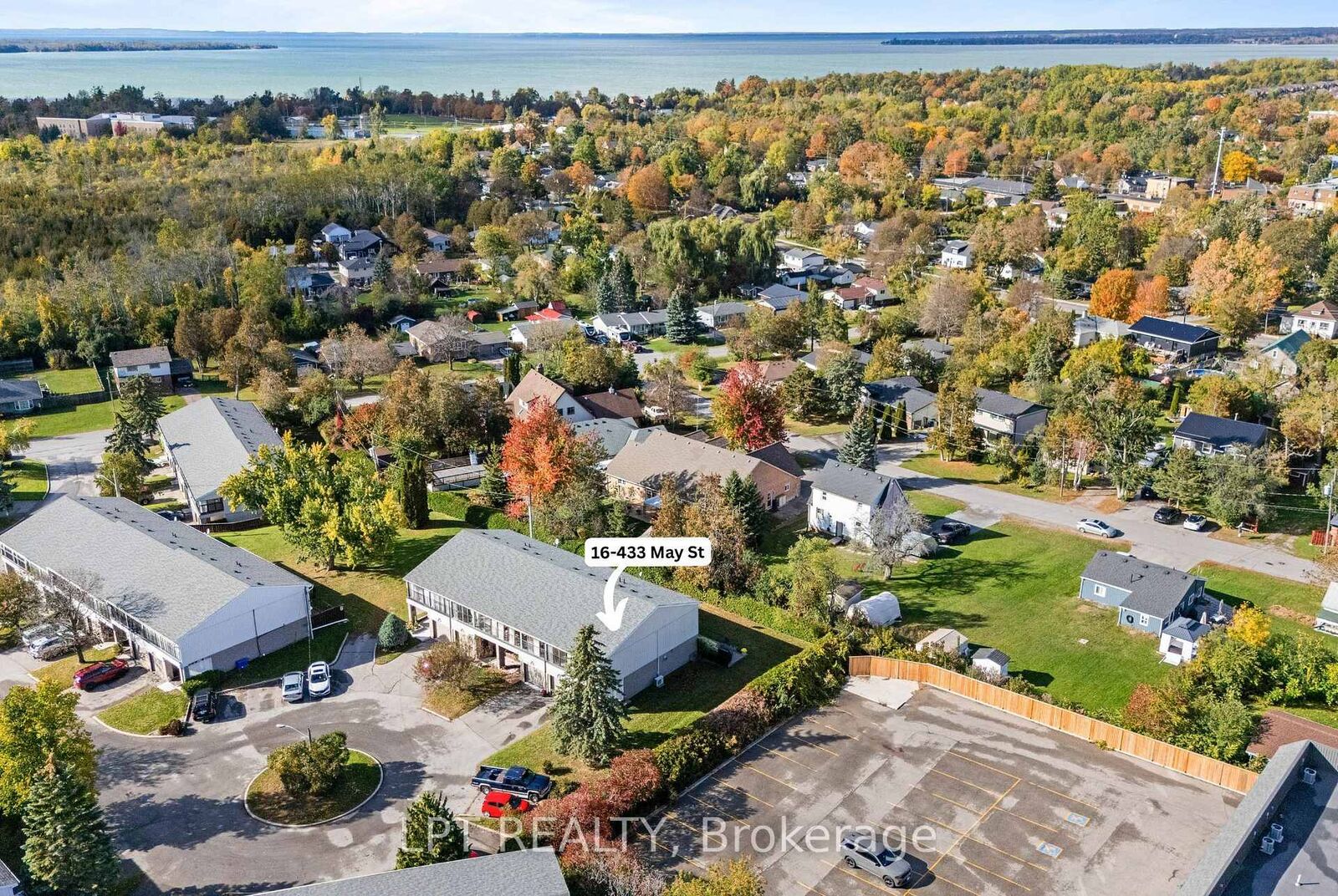 Property Photo:  433 May Street 16  ON L0K 1A0 