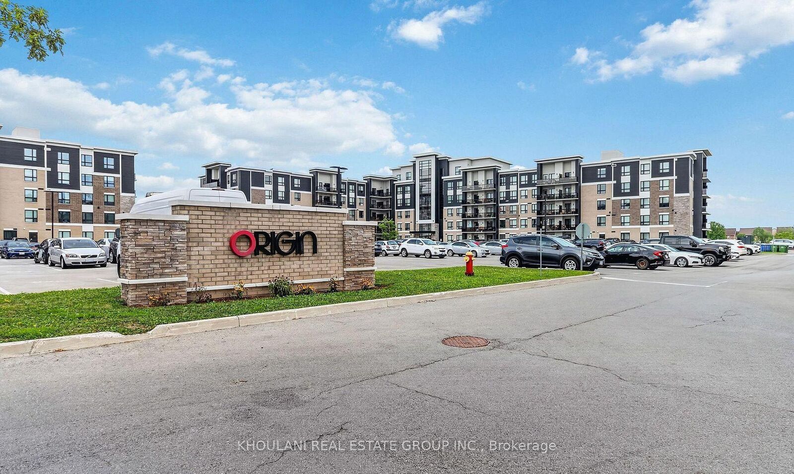 Property Photo: 640 Sauve Street 115 ON L9T 9A7
