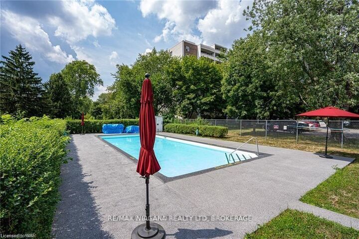 Photo de la propriété:  359 Geneva Street 405  ON L2N 2G5 