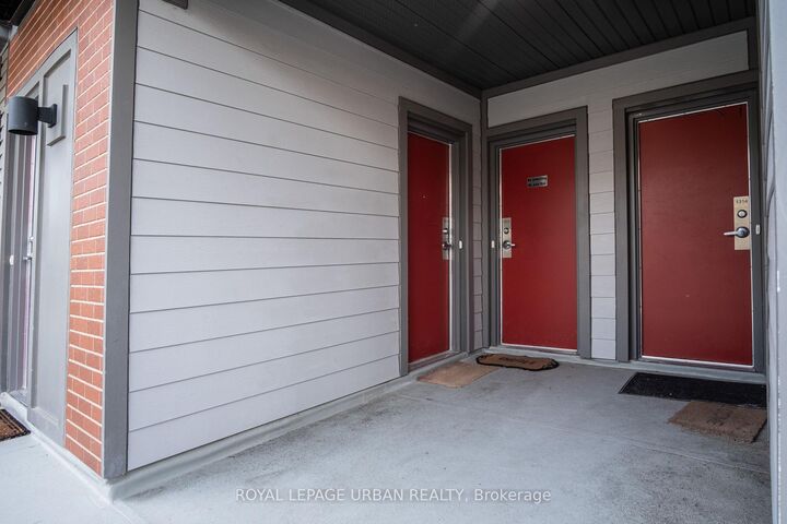 Property Photo:  2635 William Jackson Drive 1313  ON L1X 0L2 