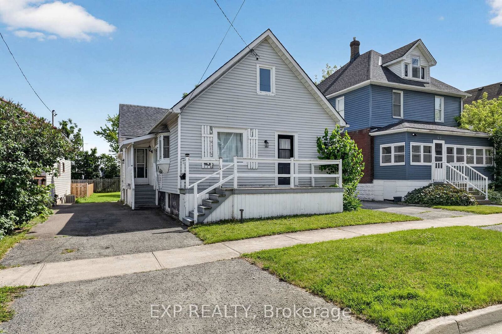 Property Photo:  45 Phipps Street  ON L2A 2V3 