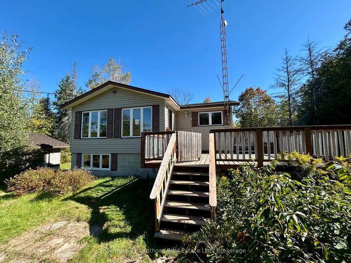 Property Photo: 67 Rockhaven Crescent ON K0K 2M0