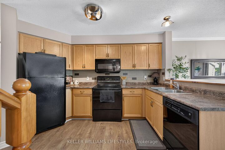 Property Photo:  510 Blackwater Place  ON N5X 4J4 